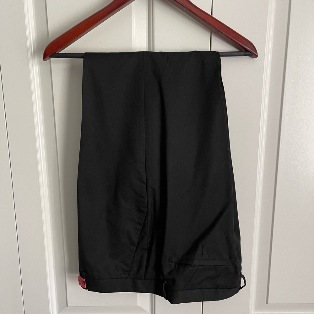 Mens Calvin Klein dress pants 38x32 - like new